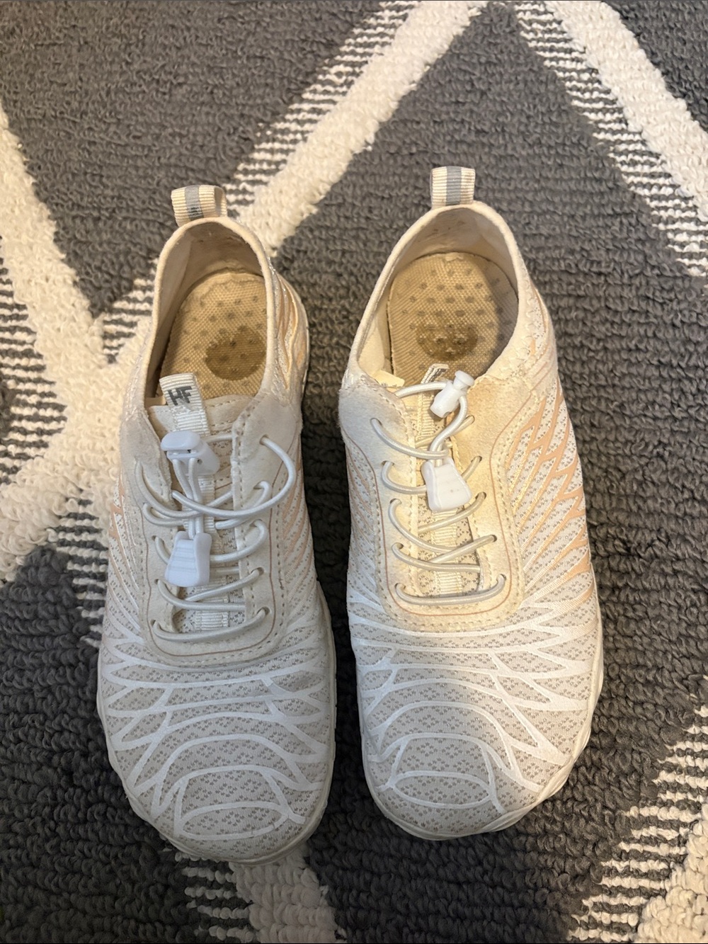 Lightweight Women's Cream Athletic Sneakers